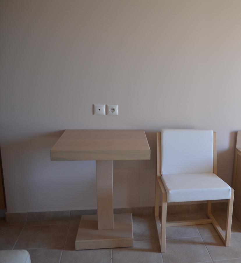 Aligis Studios Katelios Extérieur photo